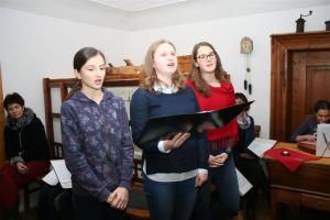 Literarni večer v Juvanovi hiši